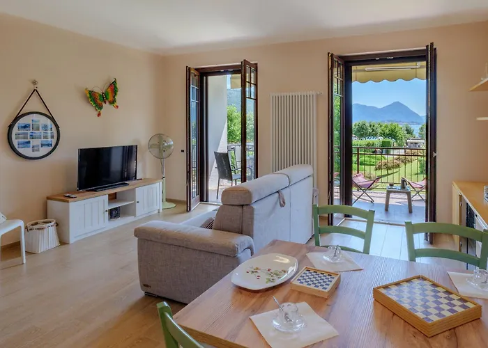 Miralago Bad 아파트 Feriolo